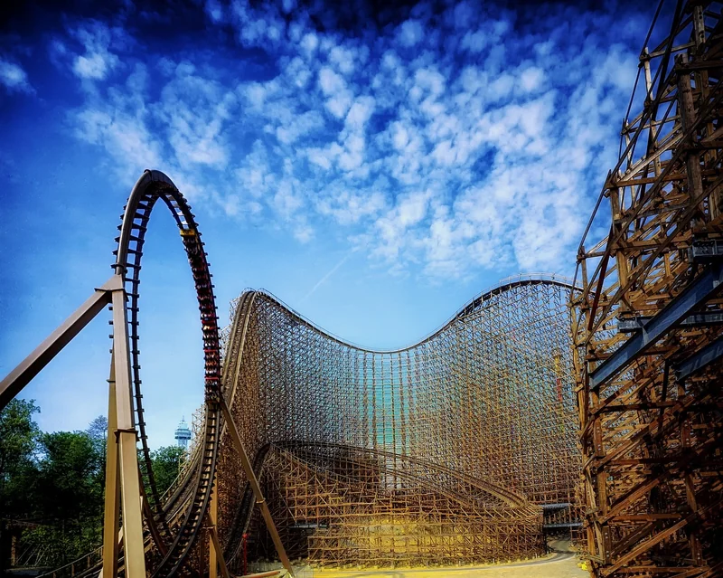 Les meilleures attractions sensation forte en 2025 : ce qui a changé