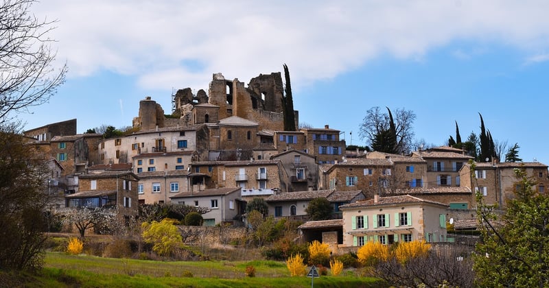 Quel camping avec mobil-home en Drôme provençale en 2026 : itinéraire entre lavandes, marchés et piscines