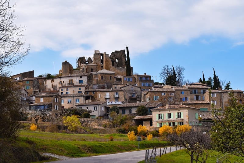 Découvrez les trésors cachés des vacances en Drôme Provençale en 2026