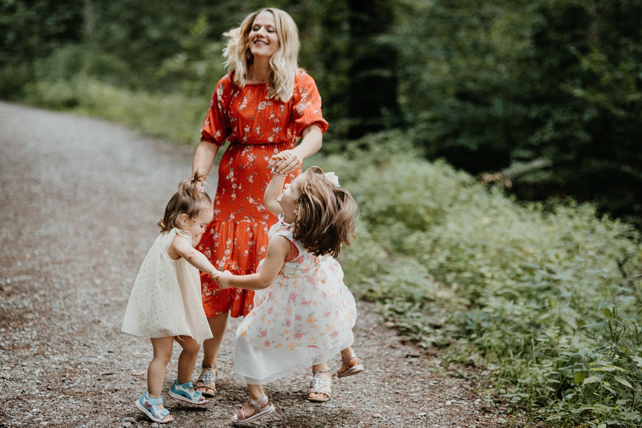 découvrez nos hébergements familiaux confortables, adaptés à tous les besoins. profitez d’un séjour agréable avec votre famille grâce à des services et équipements pensés pour petits et grands. réservez la solution idéale pour des vacances réussies !